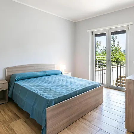 Holiday home Lovely In Casalvelino With Kitchen *
