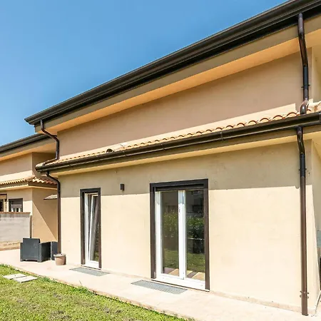 Holiday home Lovely In Casalvelino With Kitchen Casal Velino